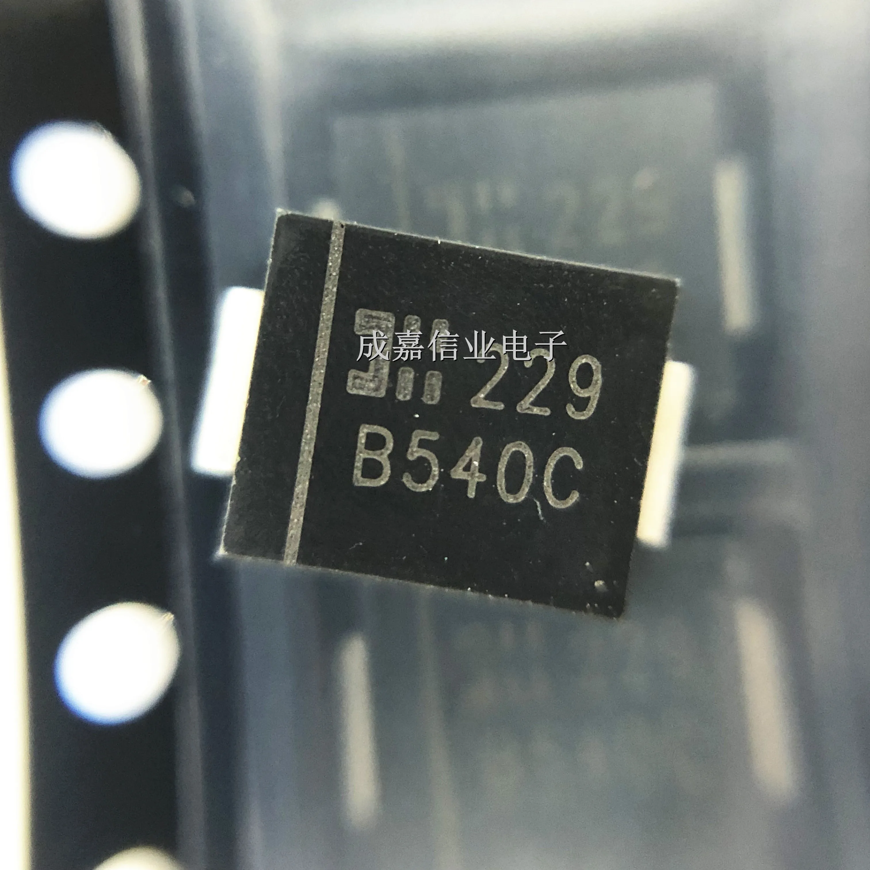 100Pcs/Lot B540C-13…