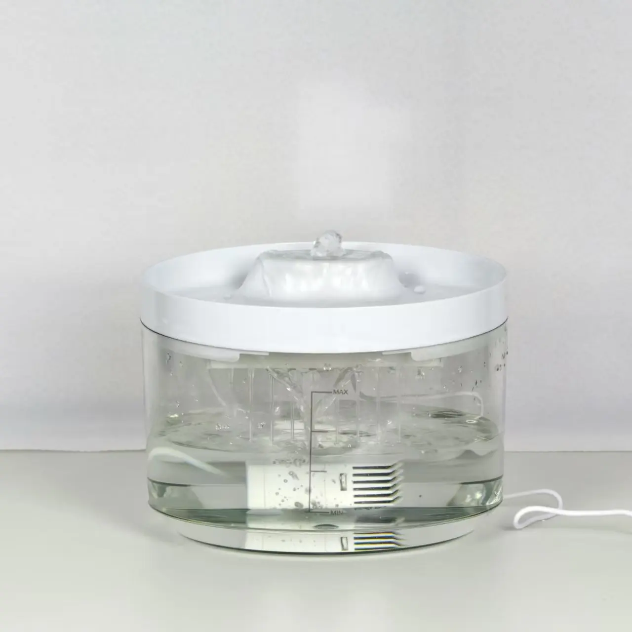 

2.2L Eco-Friendly Smart Pet Water Dispenser Automatic Mute with Intelligent Plastic Automatic Circulation Flow for Cats Dogs