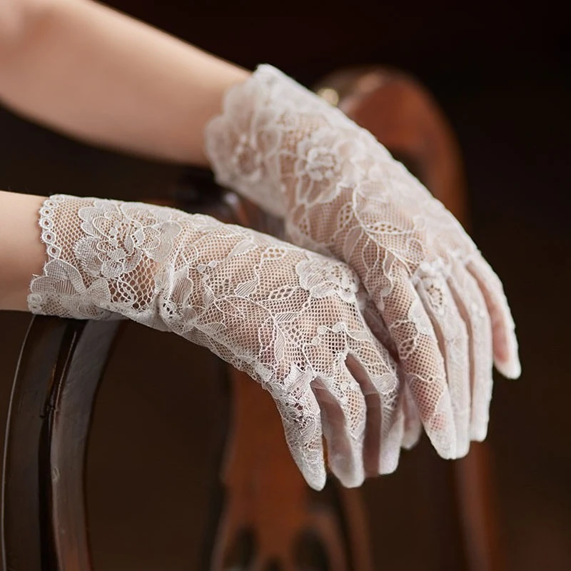 Short Lace Bridal Gloves Floral Embroidered Sheer Tulle Wedding Gloves for Bride Wedding Dress Accessories Photo Shoot & Events image 2