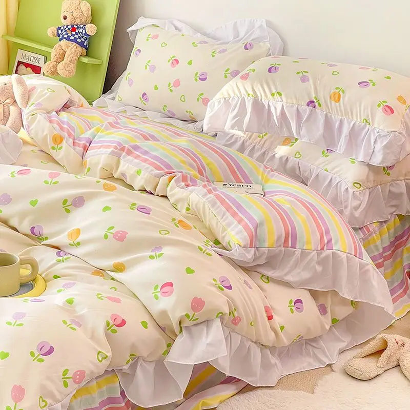 

Korean Fresh Flower Bedding Set Princess Lace Ruffles Duvet Cover And Pillowcase Bedskirt Sheet For Girls Woman Home Textiles