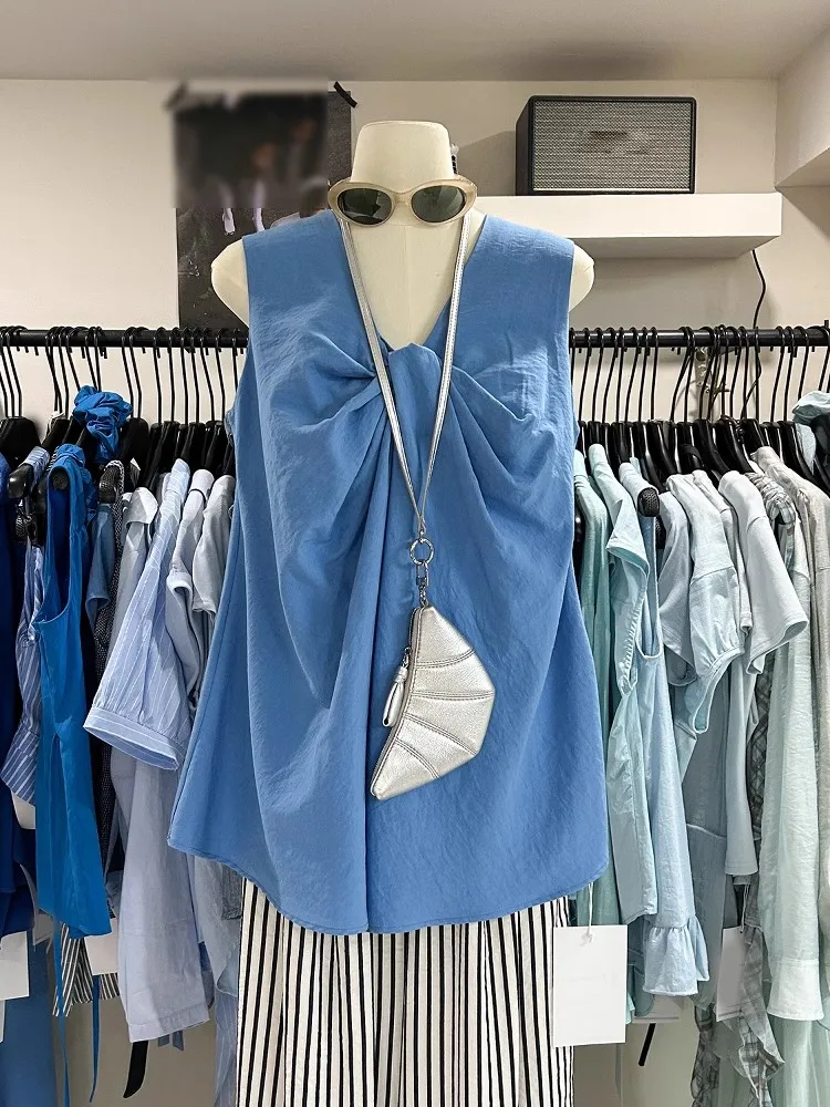 우아한 V넥 매듭 디자인 민소매 셔츠 여성용 루즈핏 블루 베스트 패셔너블 니치 탑 한국 스타일 여름 캐주얼웨어