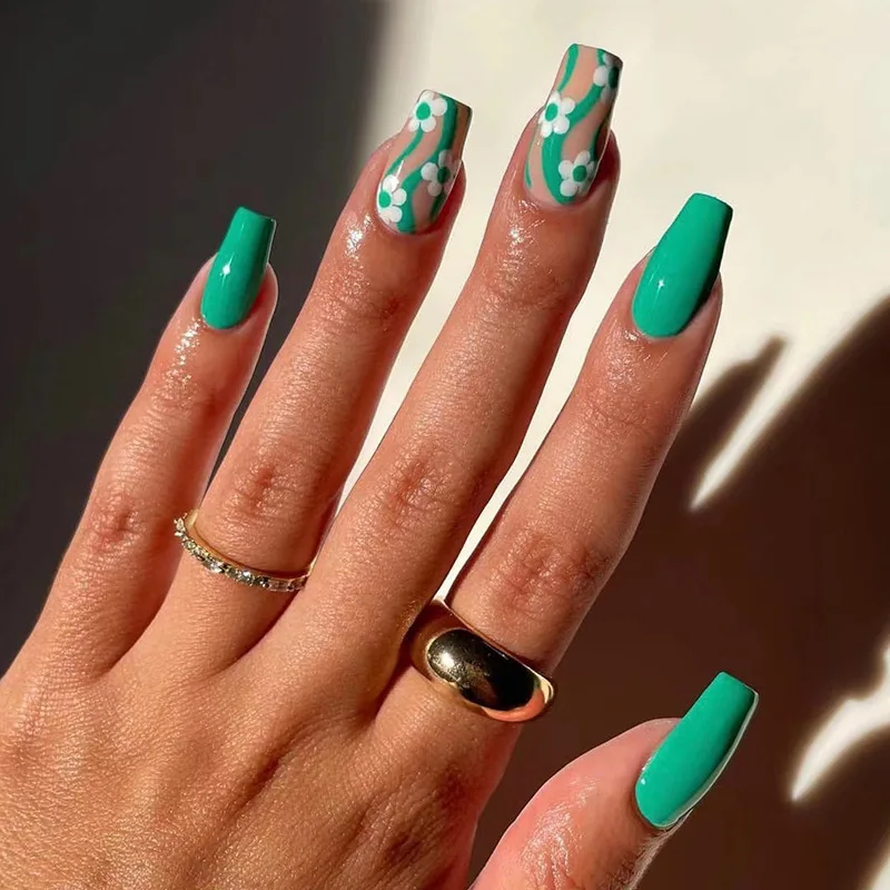 

Summer Green Wave Line White Flowers Wearable Fake Art Nail Detachable Long Ballet Finished False Nails Press on Nail Glue Woman