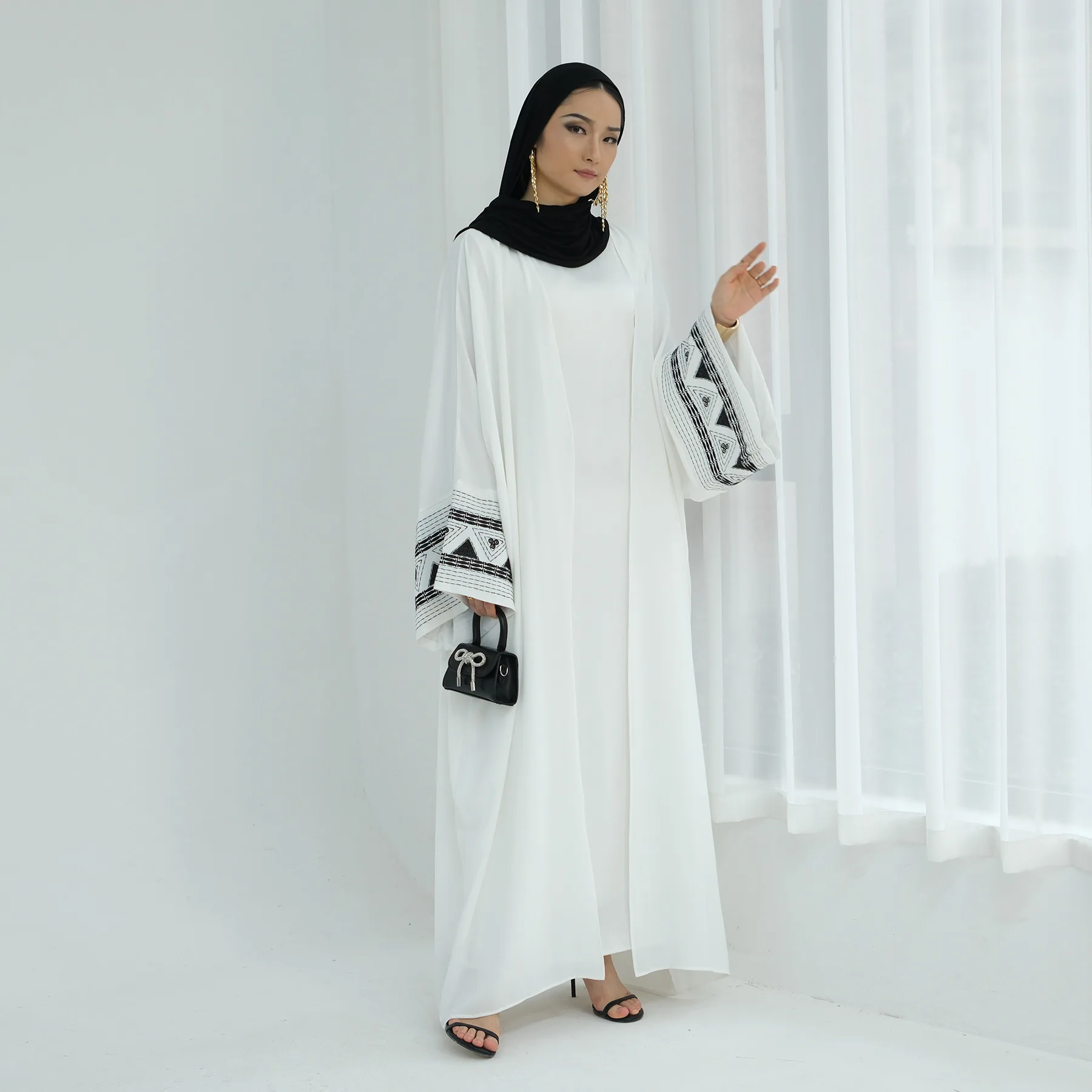 UNI Modesto Kimono bordado Dubai Abaya Medio Oriente Türkiye vestido elegante Eid Ramadán Kebaya Abayas mujeres caftán Marocain Femm