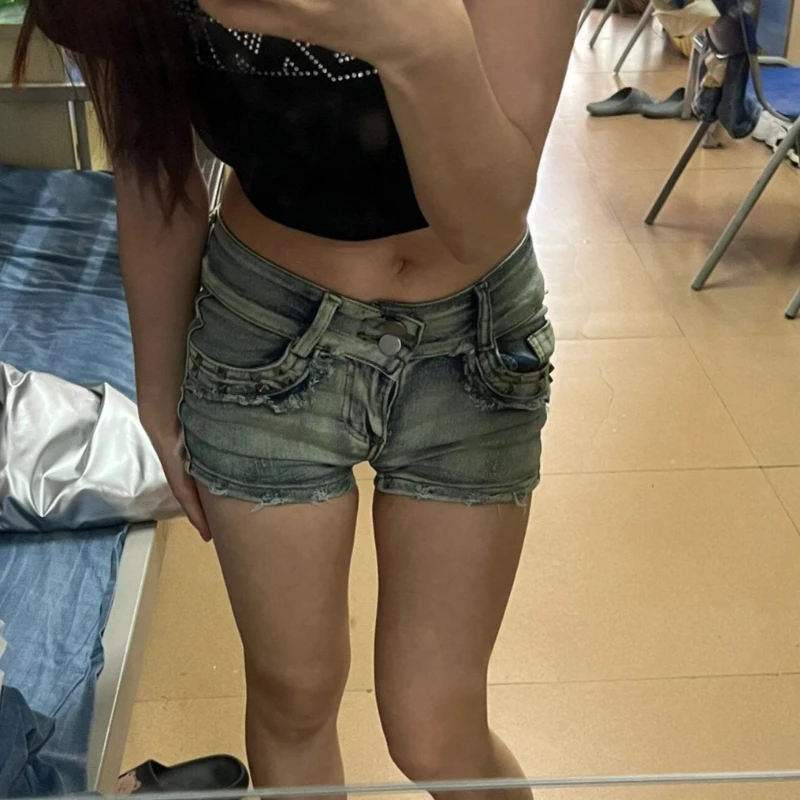American slim fit denim shorts women's high waisted super shorts summer slim fit fashion INS style sexy super shorts