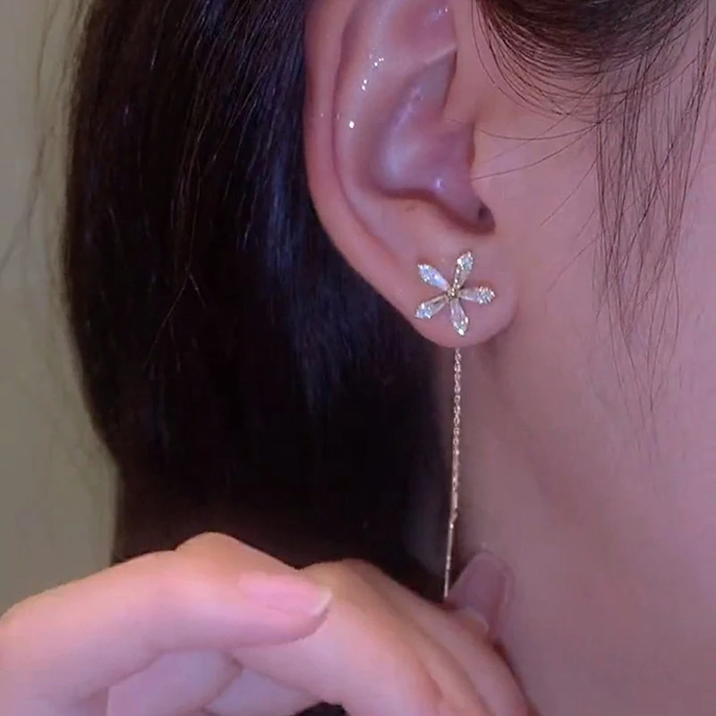 Thumbnail 4 - #53 Best Earrings to Buy In 2026