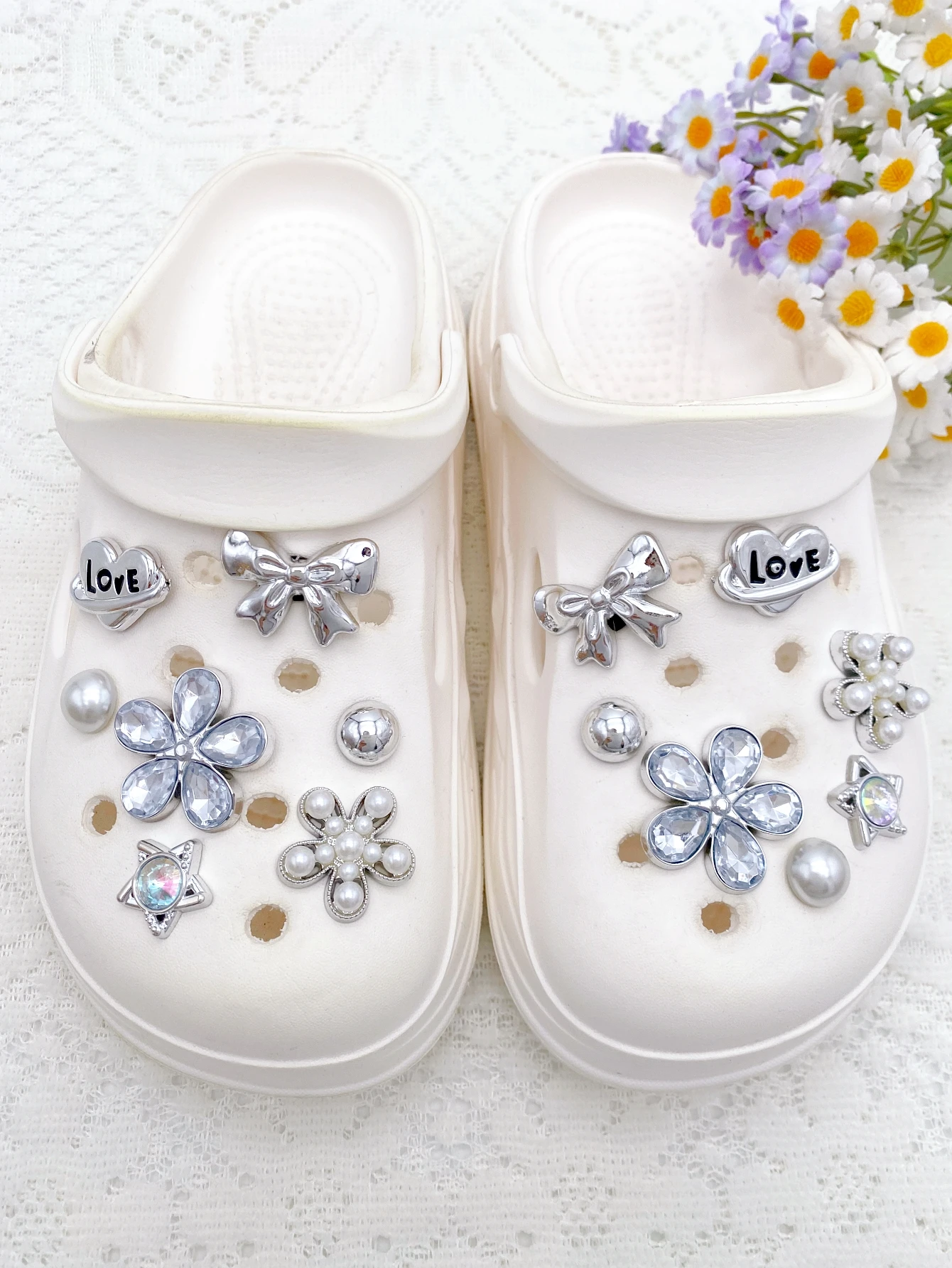 14-piece shoe decoration DIY casual shoe decoration - An interesting and versatile way to personalize your footwear