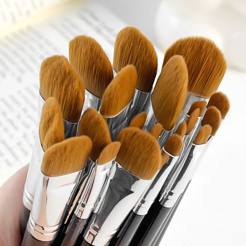 Makeup Brushes Set Foundation Blush Eyebrow Powder Eyeshadow Kabuki Blending Concealer Soft Fluffy Female Face Makeup Tool