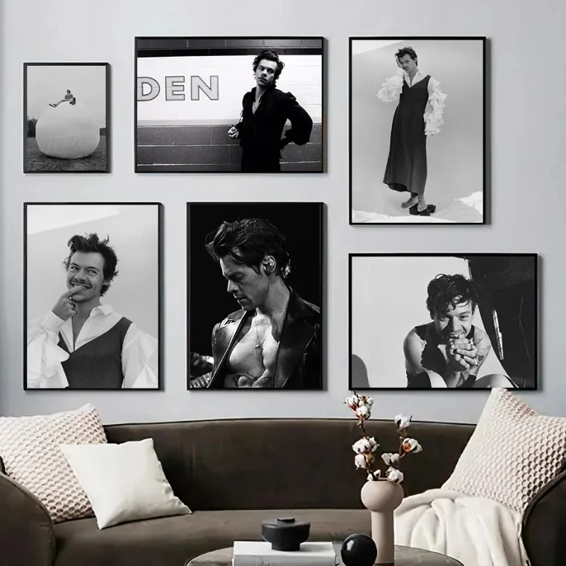 Famous Pop Singer Harris_Styles Black and White Vintage Posters Canvas Painting Prints Wall Art Picture for Bar Cafe Room Decor