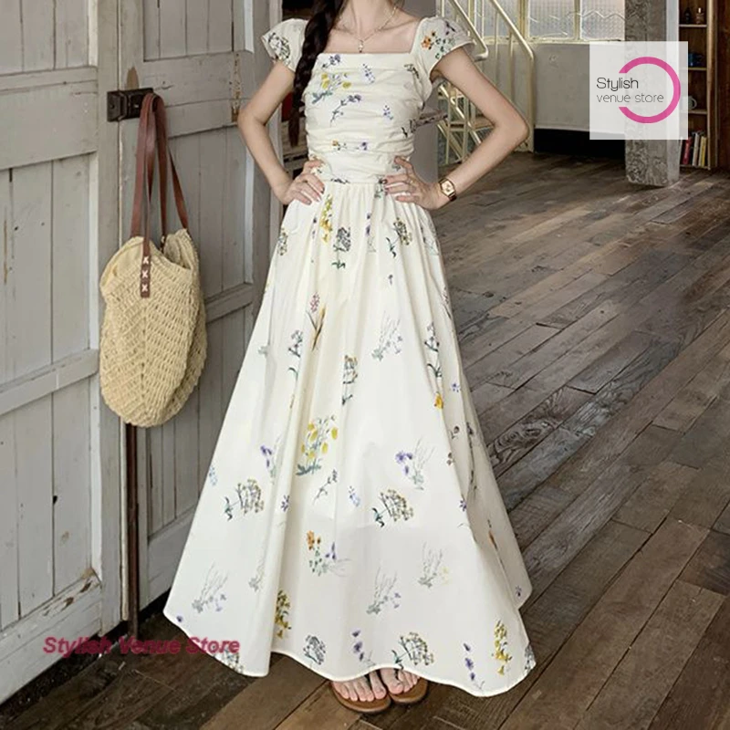 

French holiday wind collar small flying sleeve floral dress female summer new fashion gentle wind waist slim A-line dress