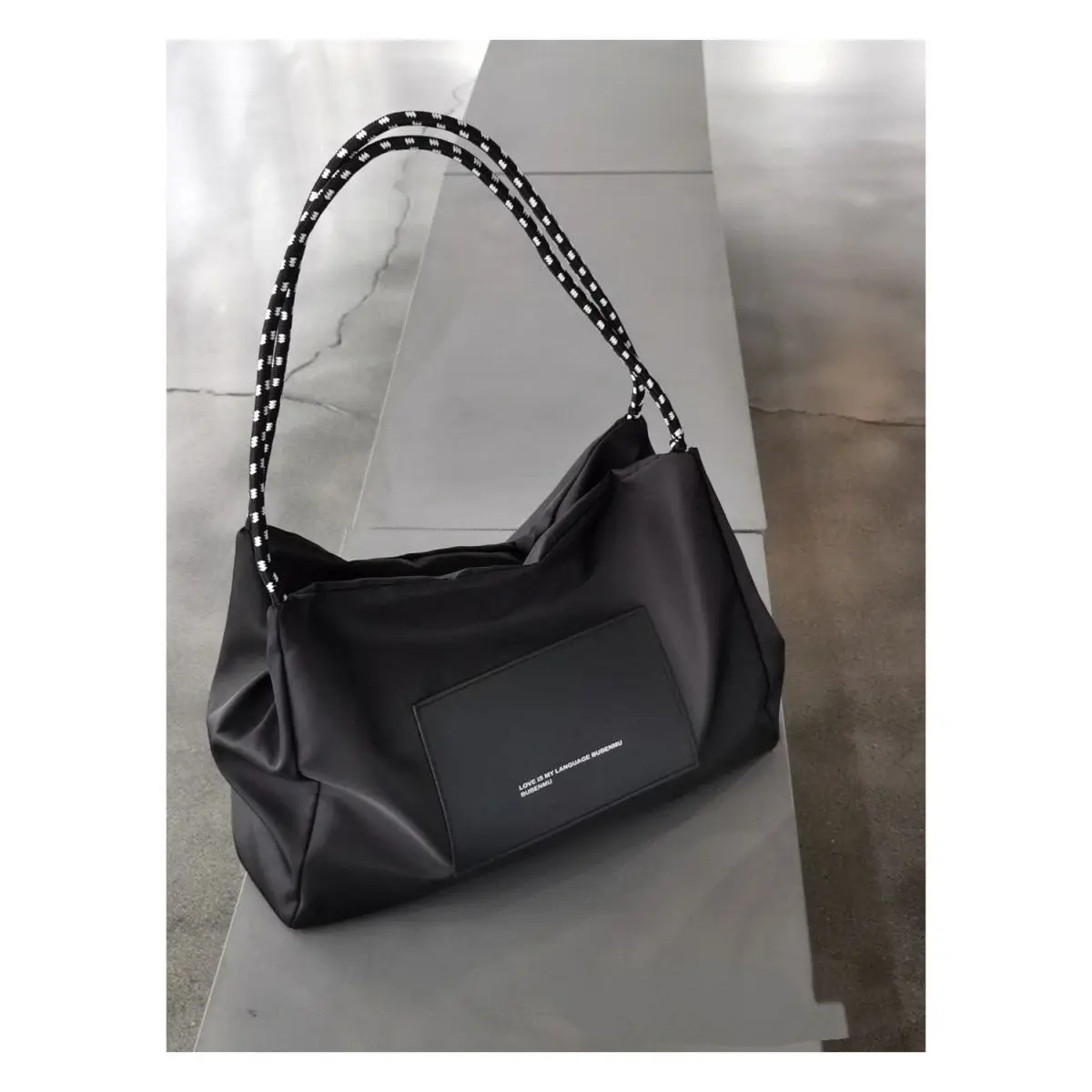 Women Nylon Tote Bag High-Capacity Black Office Lady Shoulder Bag Handbag Simple Travel Bag Waterproof