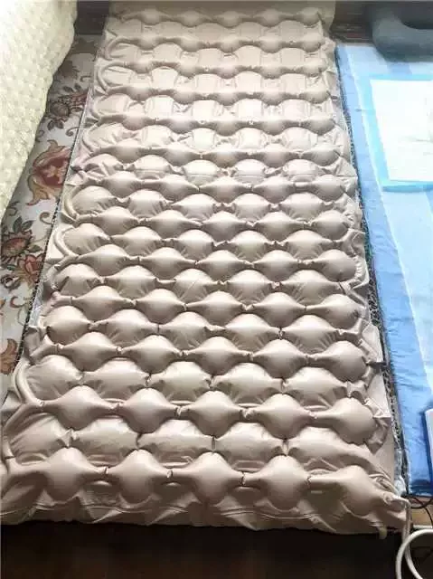 Inflatable Air Mattress Elderly Care Pad Anti-pressure Ulcer Cushion Massage Mat Air Bed  Anti-Decubitus Pressure Relief Pad