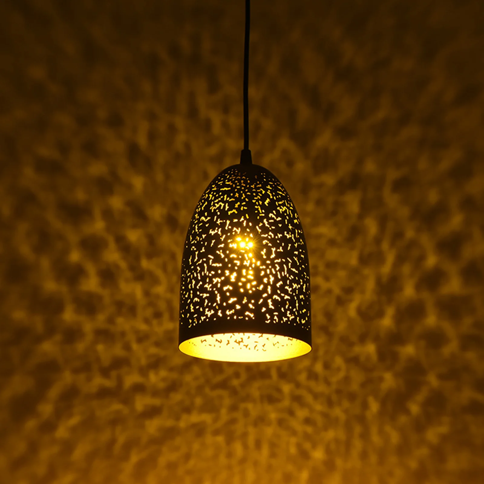 

Chandelier Metal Lamp Shade Black Hollow Out Hanging Lamp Cover Decorative Ceiling Lampshade for Restaurant Living Room Bedroom