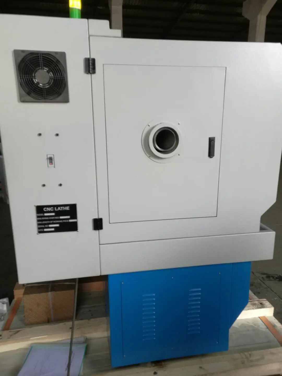 High-precision CNC lathe, CNC horizontal bench lathe