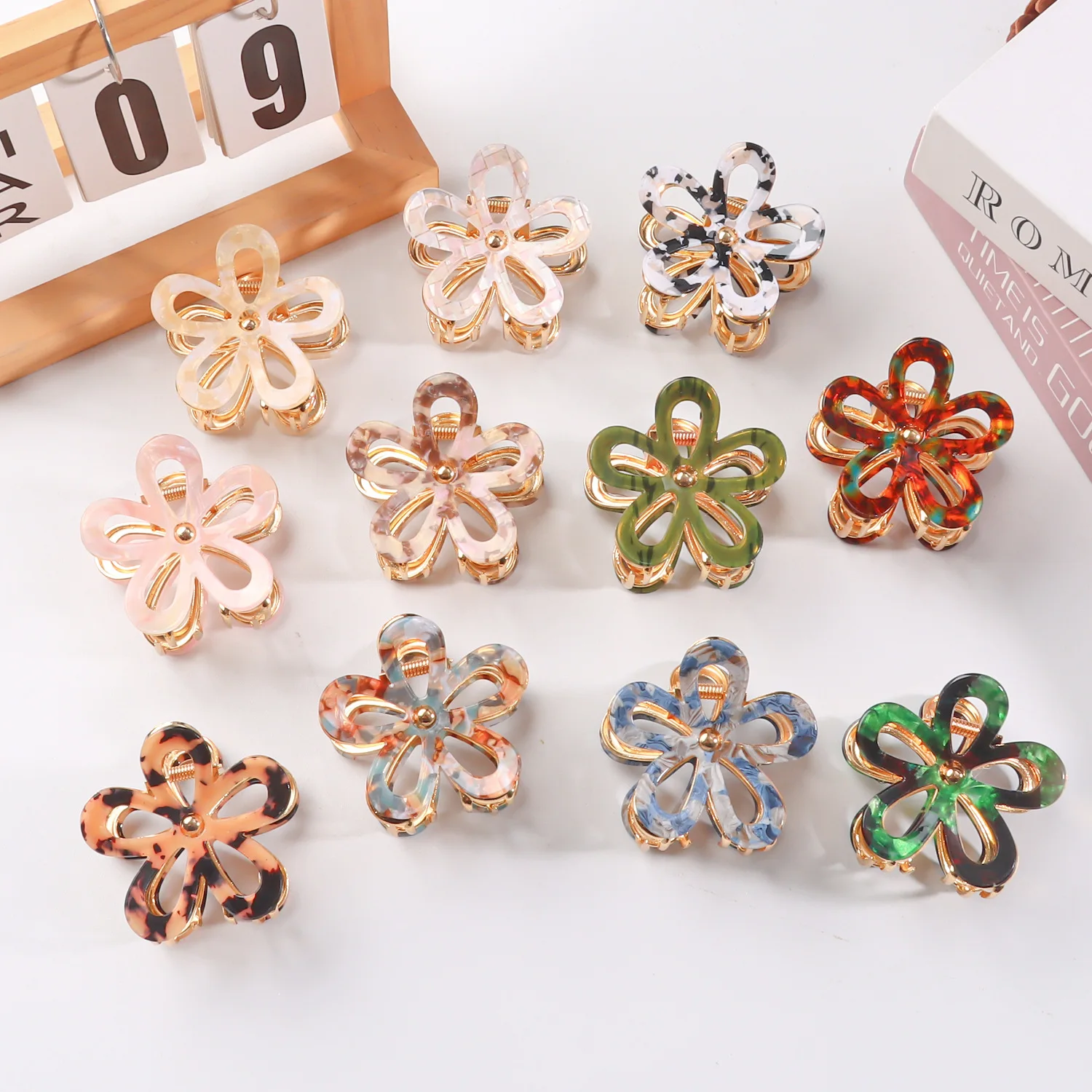 Premium Metal Hair Claw with Colorful Blossoms Minimalist Chic Lightweight Versatile Daily Hair Pin for Women