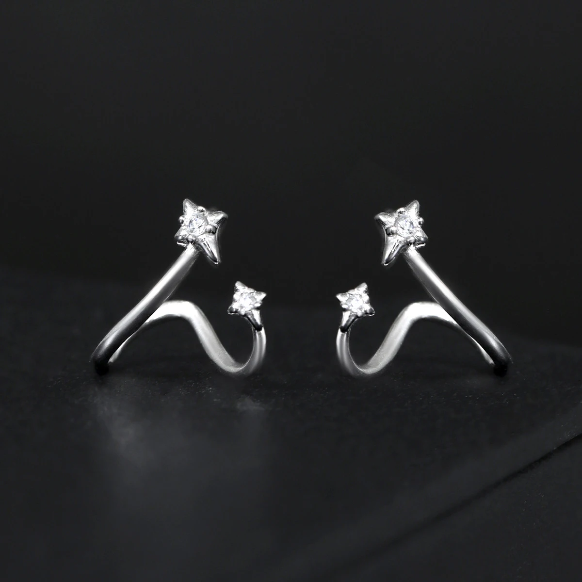 F.I.N.S Minimalist Zircon Star Pure S925 Sterling Silver Ear Studs Curved Line Piercing Earrings Hypoallergenic Fine Jewelry