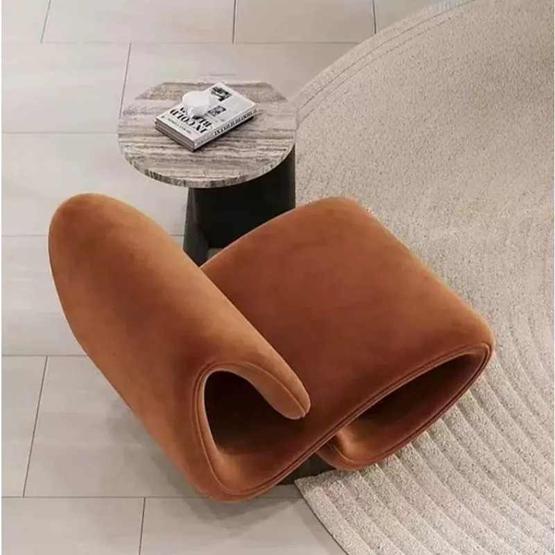 Modern simple S-shaped leisure chair, living room balcony, milk fleece negotiation single chair