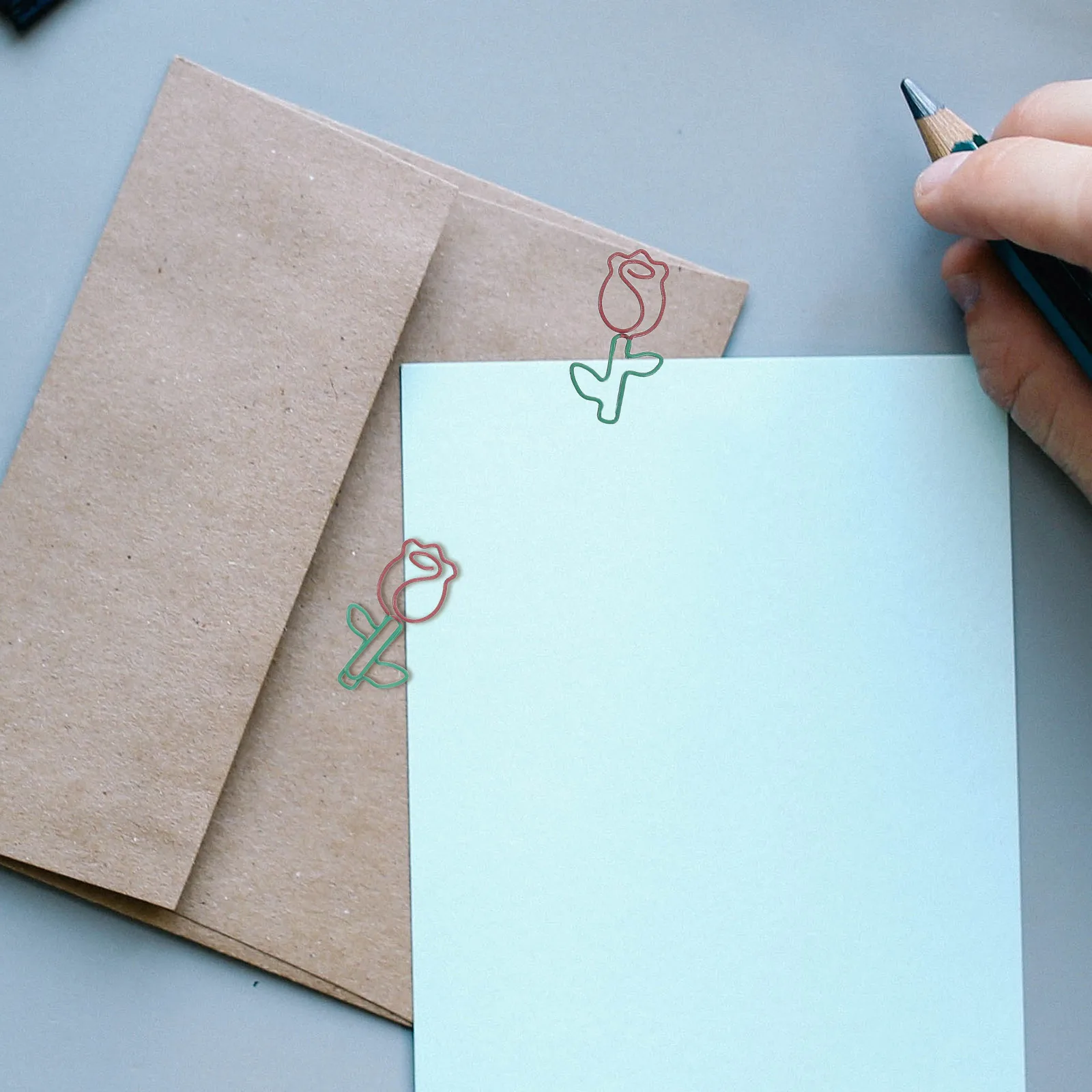 

20Pcs Rose Shape Paper Clips Metal Bookmarks Cute Decorative Clips for School Office Planner Accessories Document Fixing