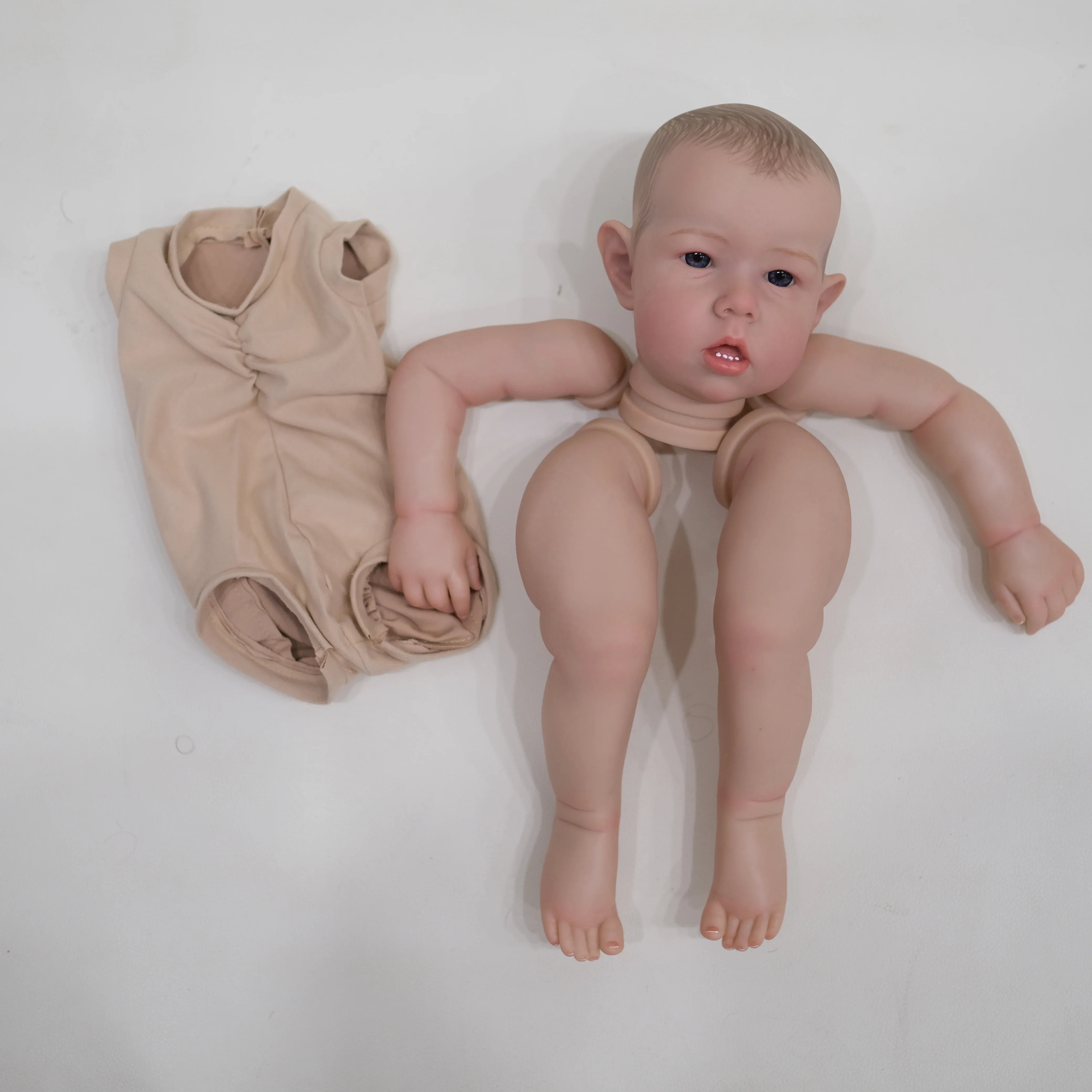 DLS 19인치 리본돌 키트 리암 페인팅된 인형 키트 미완성 인형 부품 손으로 그린 머리카락 포함