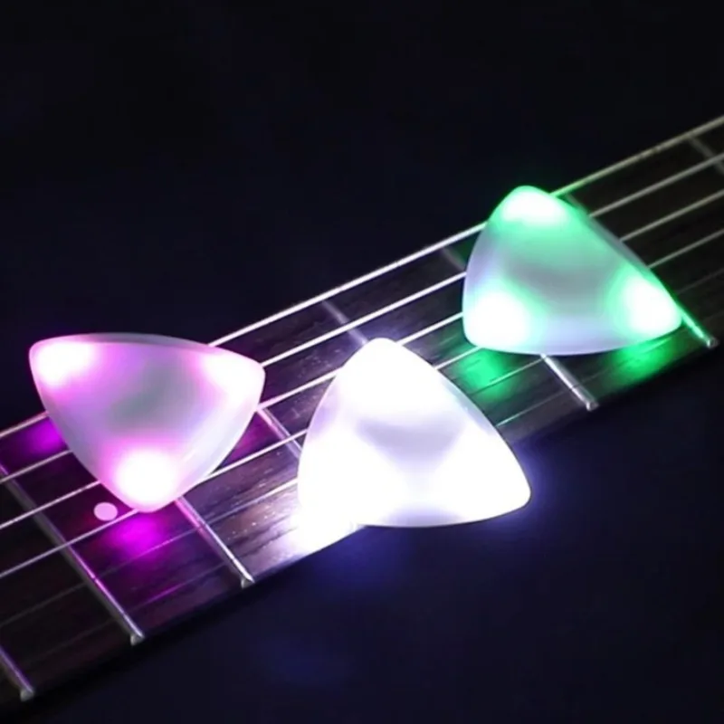 LED Luminous Guitar Pick - ABS Electric Guitar Picks with Three-Color Light Options (White/Green/Purple/Tricolor)