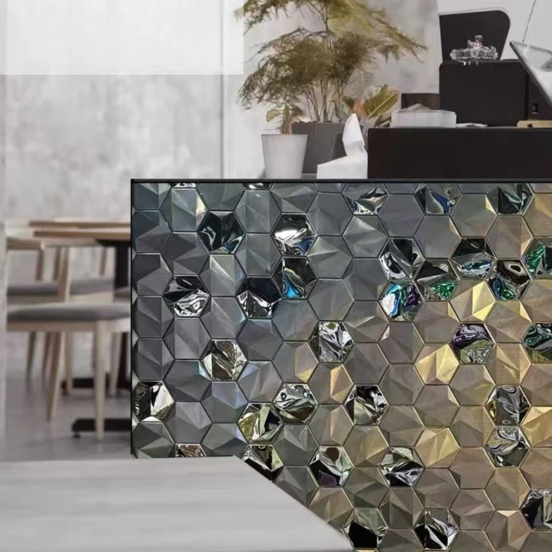 Sechseckige selbstklebende Metallmosaikfliesen, 3D-Aluminium-Kunststoffplatte im Edelstahloptik, abziehen und aufkleben für das Wohnzimmer