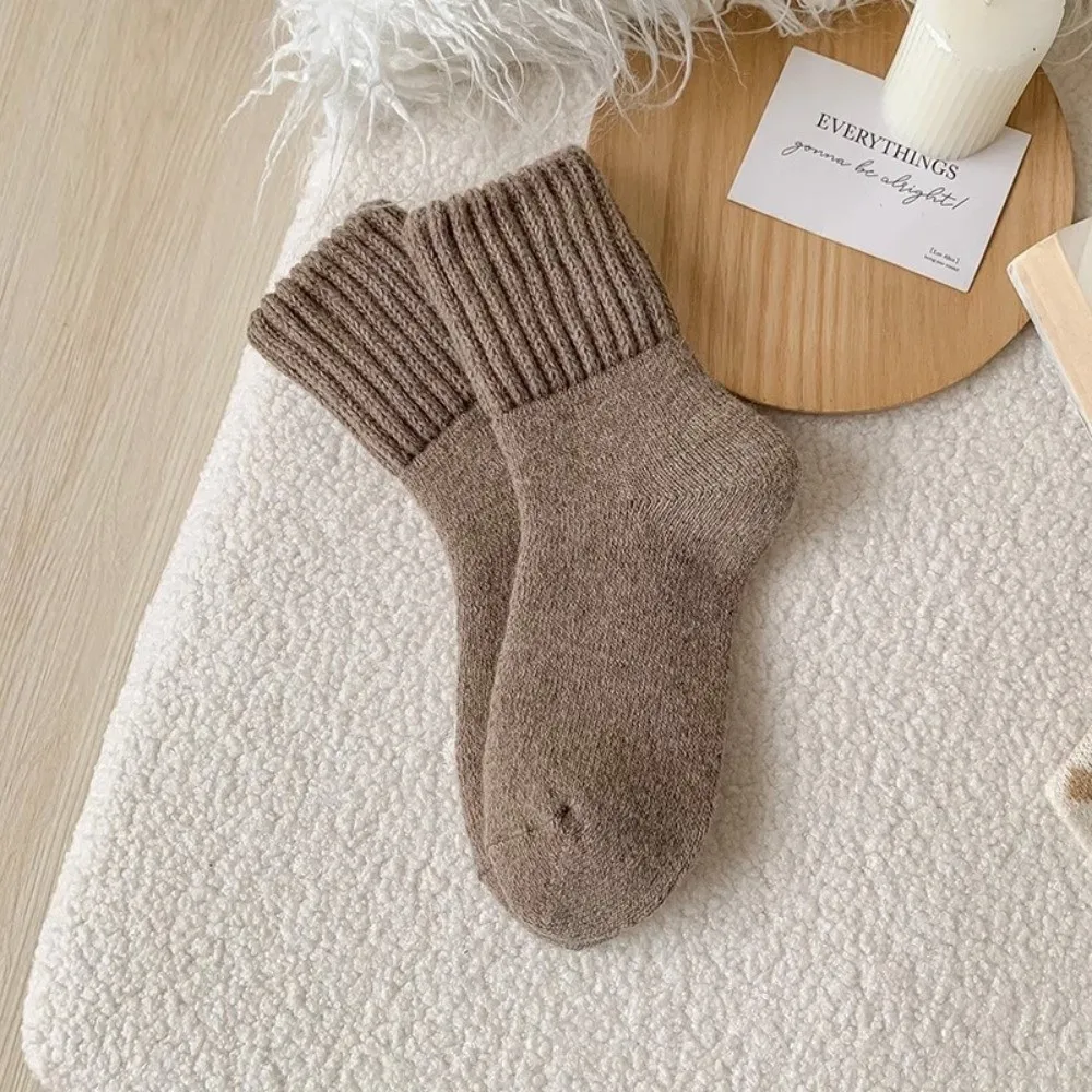 Creative Solid Color Thickened Wool Socks Comfortable Super Thicker Winter Socks Against Cold Thermal Socks Casual Wear