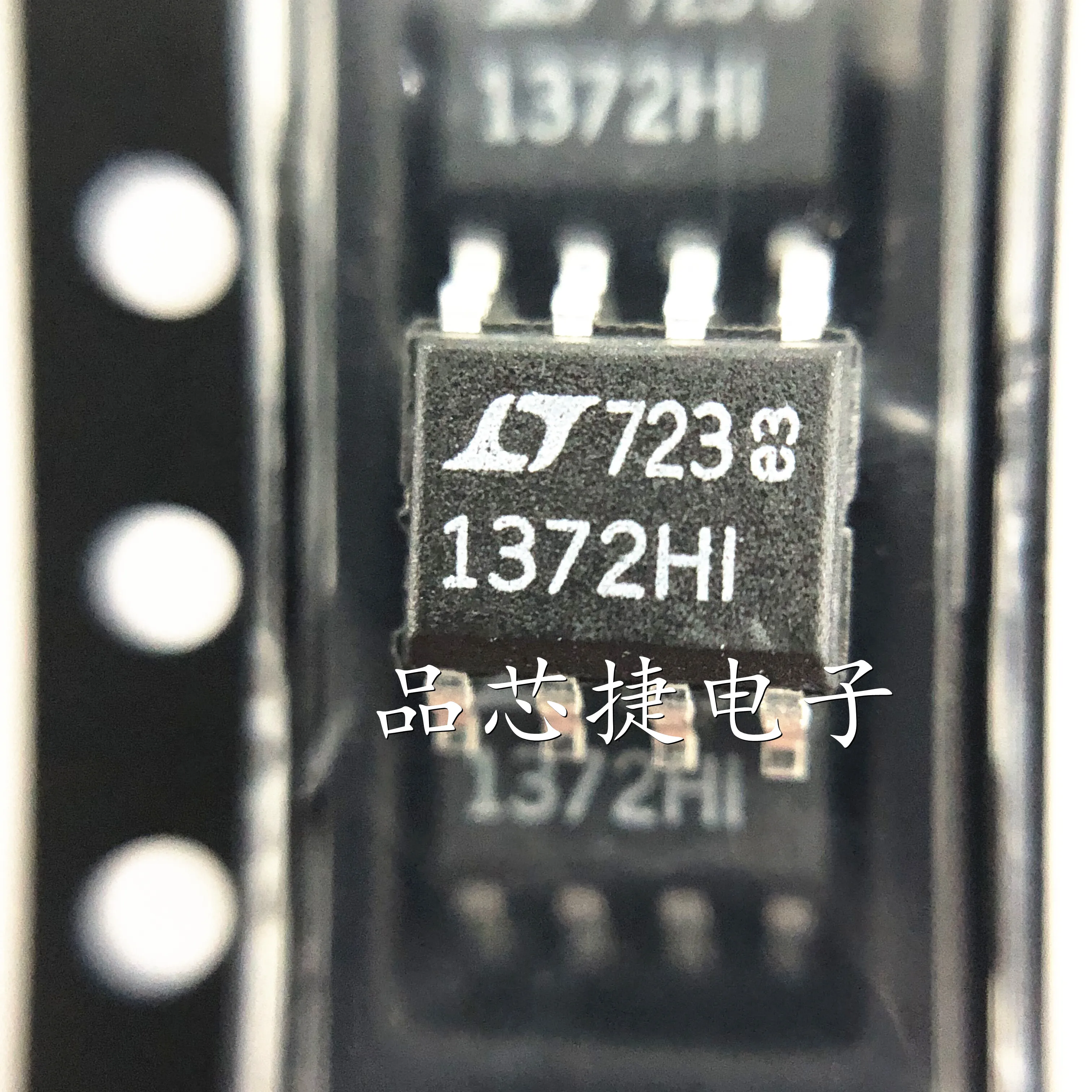 5pcs/Lot LT1372HVIS8#TRPBF Marking 1372HI SOIC-8 High Efficiency 1.5A Switching Regulators