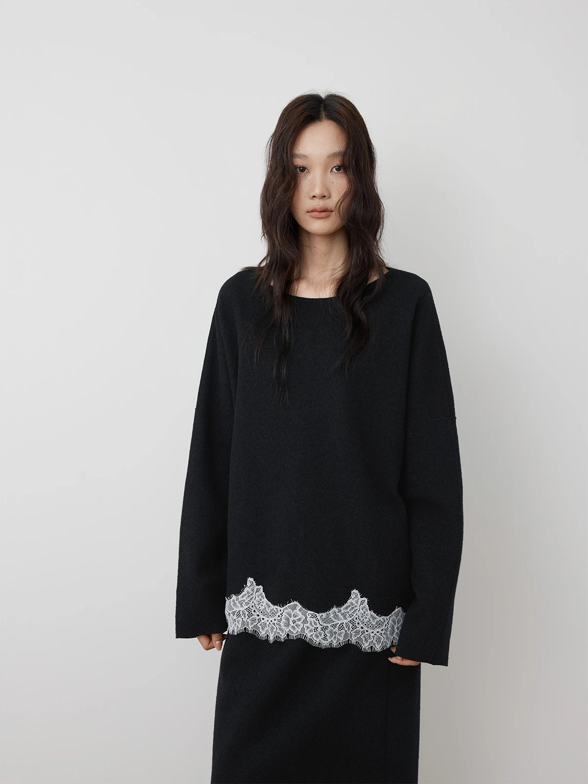 

Lace Splicing Lightweight Woolen Long Sve Lazy Top 3D Tailoring Heavy Embelliment Old Money Sle Luxury Relax Fit Knitt...