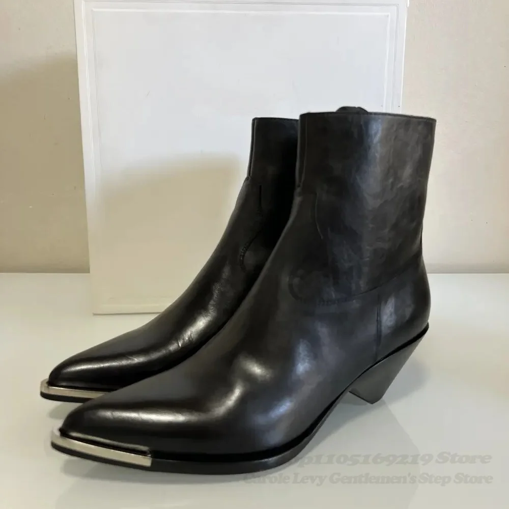 

Retro High Heels 5cm Chelsea Boots Men Pointed Toe Black Leather Side Zipper Metal Decor Solid Color Designer Brand Ankle Boots