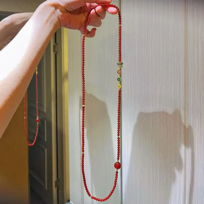 7A High-quality translucent pigeon-blood red agate long necklace clavicle sweater chain for women