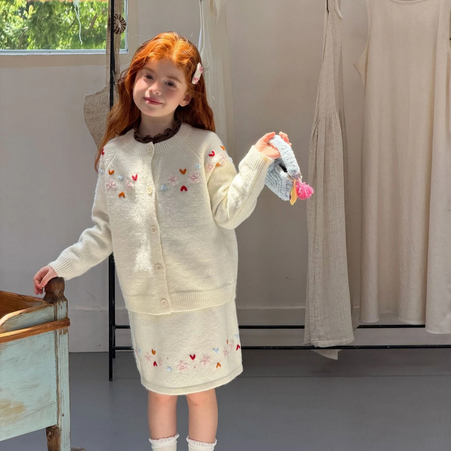 Girls Set 2026 Autumn and Winter New Children's Clothing Korean Style Girl Baby Garden Flower Embroidery Sweater Skirt Two Sets
