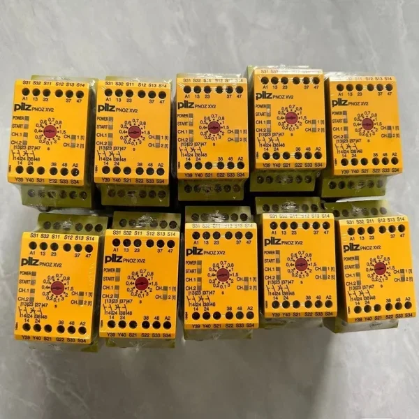 

1pc Xv2 3/24vdc 2n/o T Safety Relay 774502 Brand New Original Spot Plc