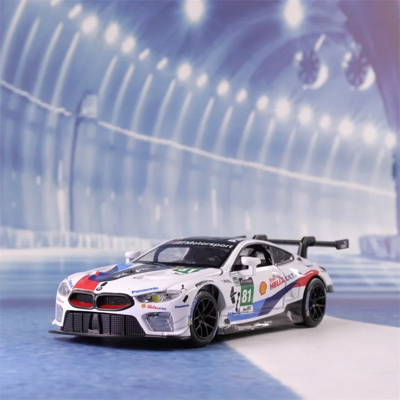 1:32 BMW M8 racing car High Simulation Diecast Car Metal Alloy Model Car Children\'s toys collection gifts A30