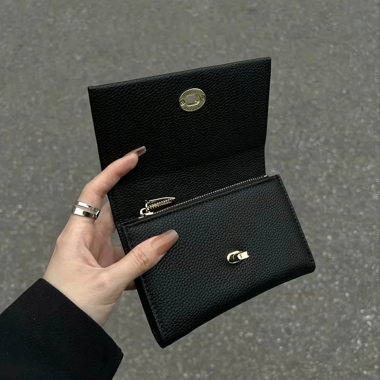 Exquisita cartera negra para mujer: cartera con tarjetero compacta de estilo moderno, múltiples ranuras para tarjetas y carteras cortas