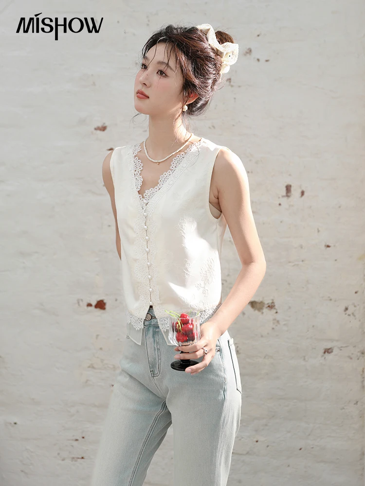 MISHOW Spliced Lace Jacquard Vest Women 2024 Summer French V-neck Sleeveless Pullover Pearl Button Tops Office Lady MXD26X1557