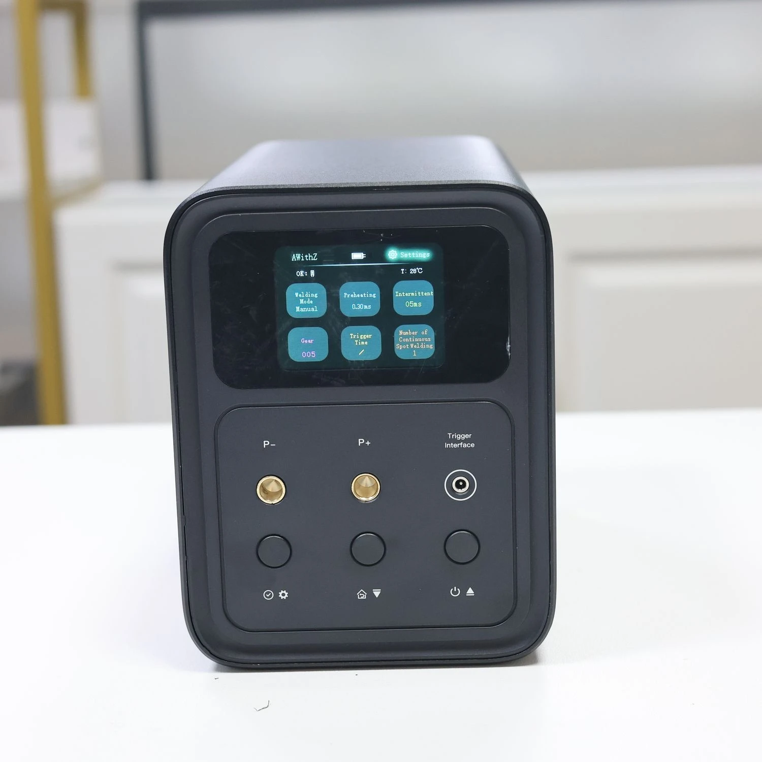 Awithz P120D 新型ポータブル溶接機 調整可能なLEDスクリーン バッテリー式スポット溶接機 2mm金属対応