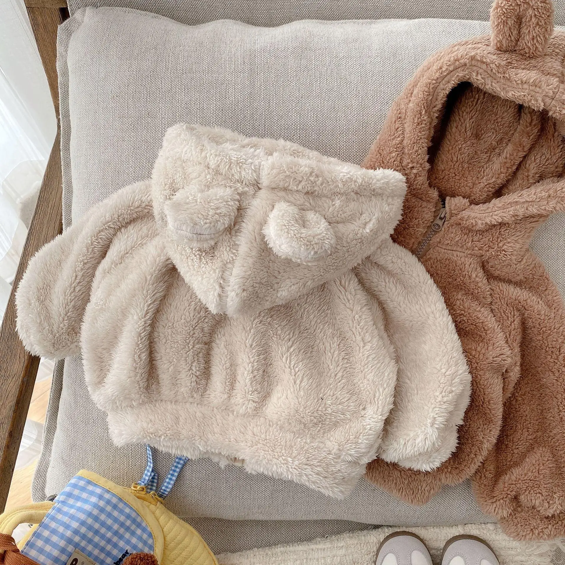 2026 Baby Girls Jacket Winter Lining Plush Thicken Keep Warm Outerwear For 1-5Y Kids Cartoon Hooded Snowsuit Send Bears Doll