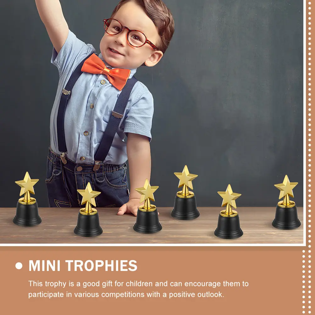 5Pcs Kids Star Trophy Lightweight Plastic Party Awards Creative Gifts for Children Kids Plastic Trophy Game Awards