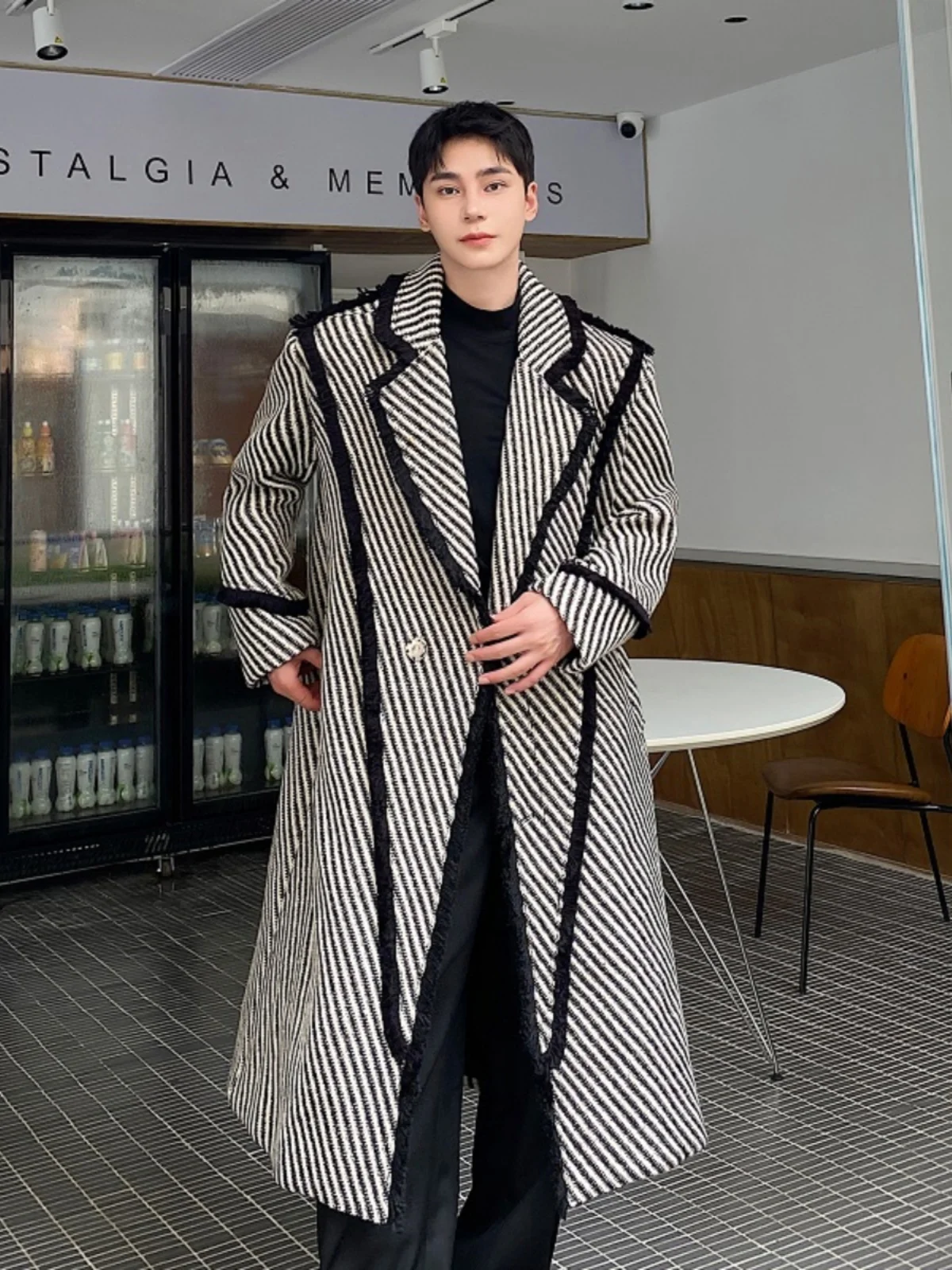 

Зимнее длинное шерстяное пальто из тканого материала с диагональной структурой высокого класса, мужское корейское пальто с отложным воротником выше колена, ветровка...