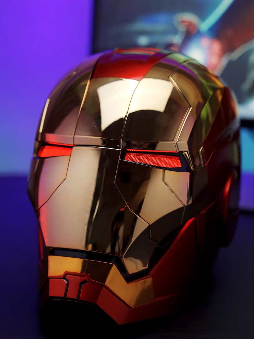 2023 Iron Manหมวกกันน็อก1:1 Mk5ควบคุมเสียงตาแสงหลายรูปแบบของเล่นสําหรับผู้ใหญ่ไฟฟ้าสวมใส่ของขวัญวันเกิด