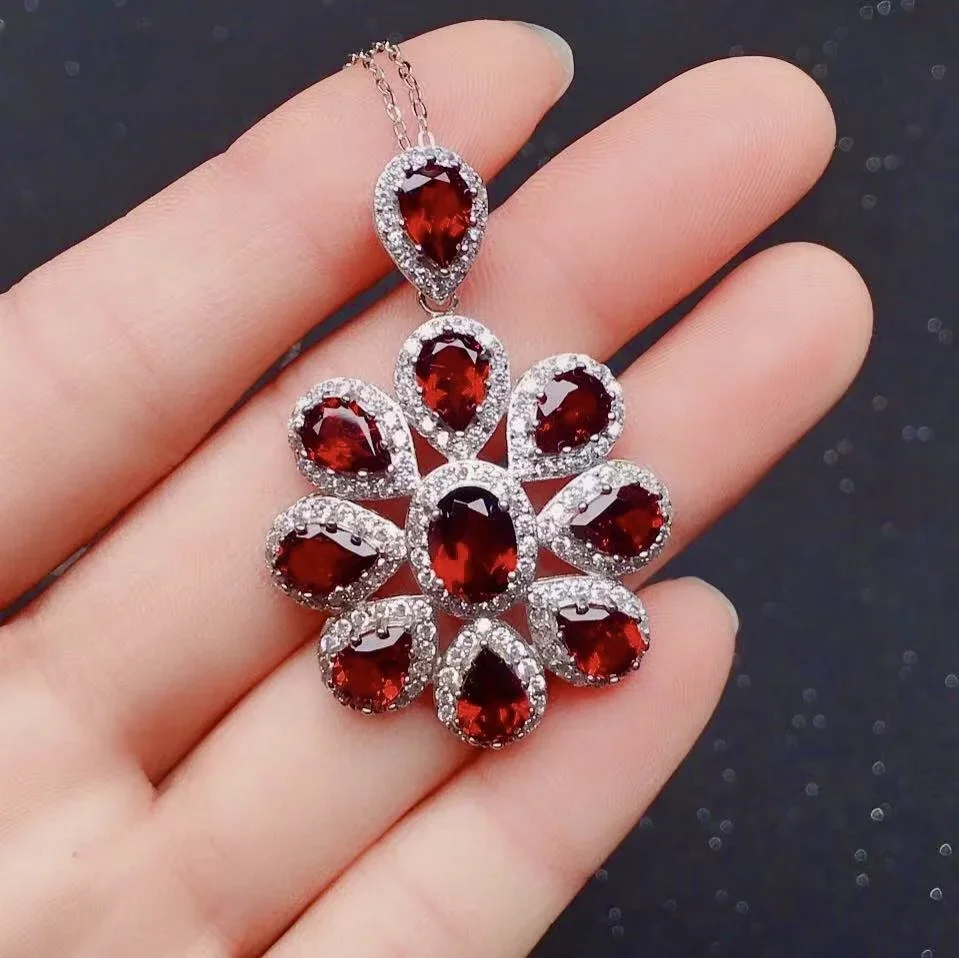 Fashion Silver Garnet Pendant for Party 10 Pieces Natural Garnet Necklace Pendant Solid 925 Silver Garnet Jewelry
