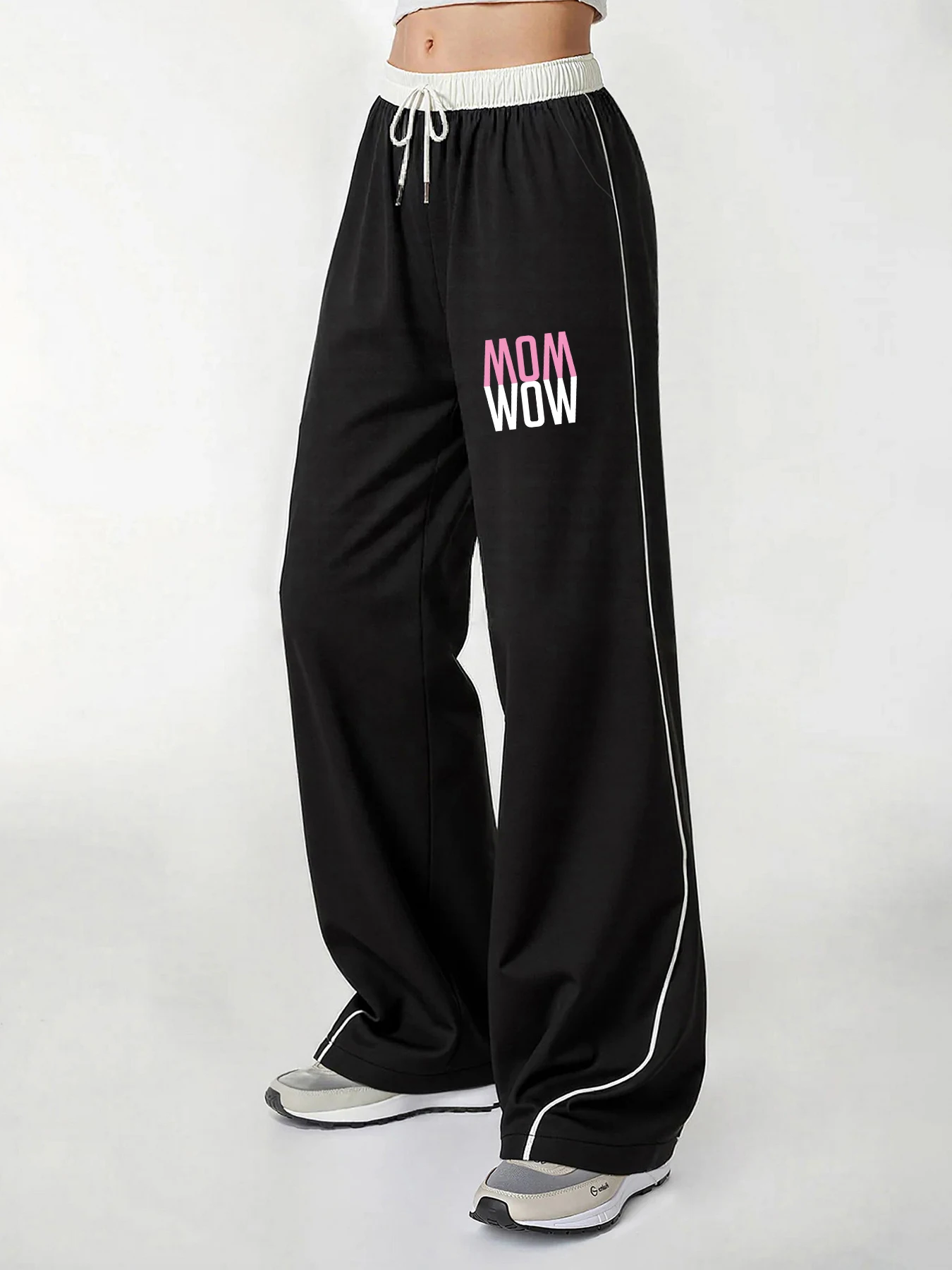 Women's Casual Pants, a Must-Have for Trendy Looks, Summer American-Style Cool Fashion, Mom Wow Letter Print, Color-Blocked Wide-Leg Casual Pants, Loose and Comfortable, Trendy and Cool, with Strong Drape Effect, Women's Casual Pants, Summer Sports and Leisure Wear, Women's Clothing