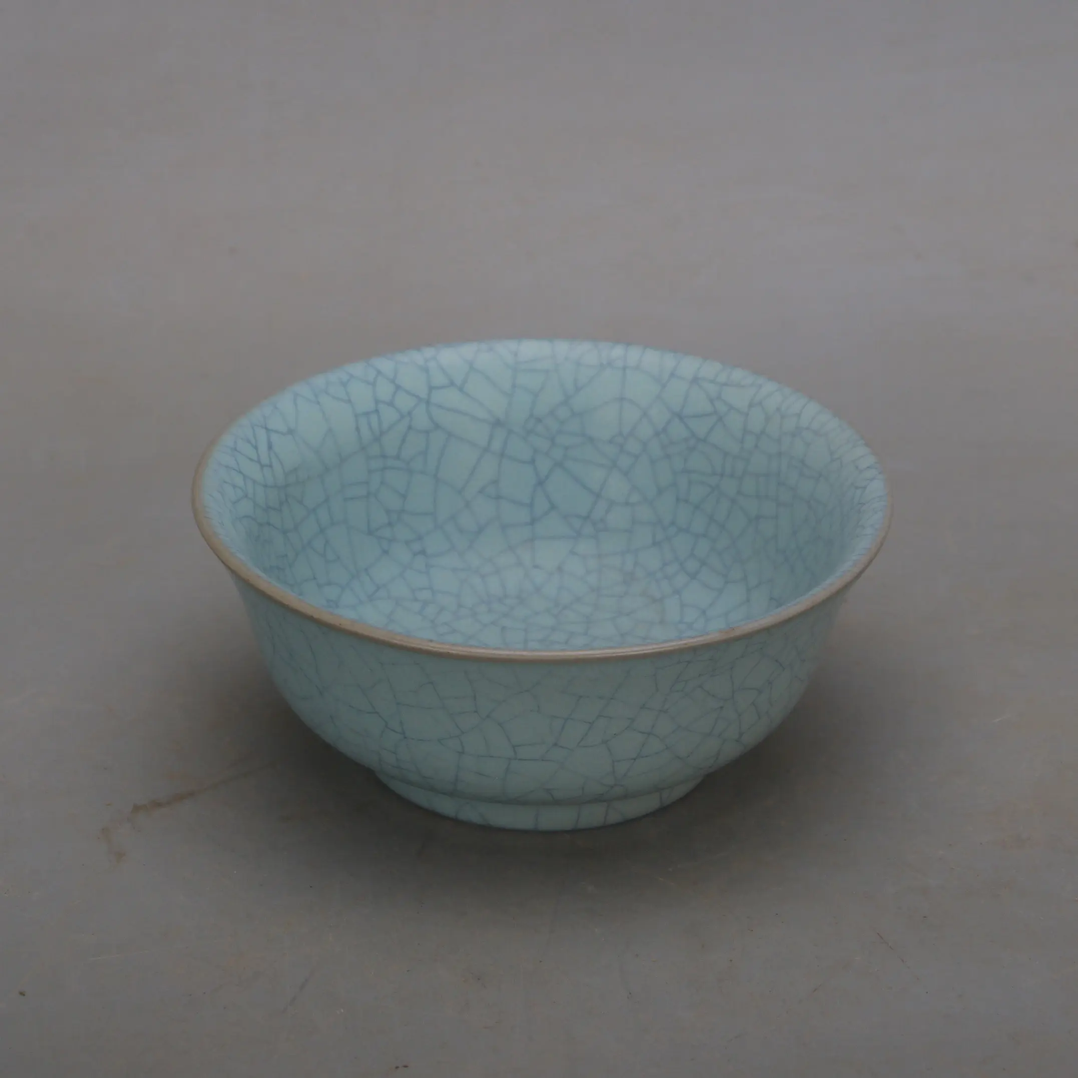 Song Dynasty Style Ru Ware Sky Blue Crackle Glaze Spur Mark Bowl Handmade Porcelain Home Decor Curio Shelf