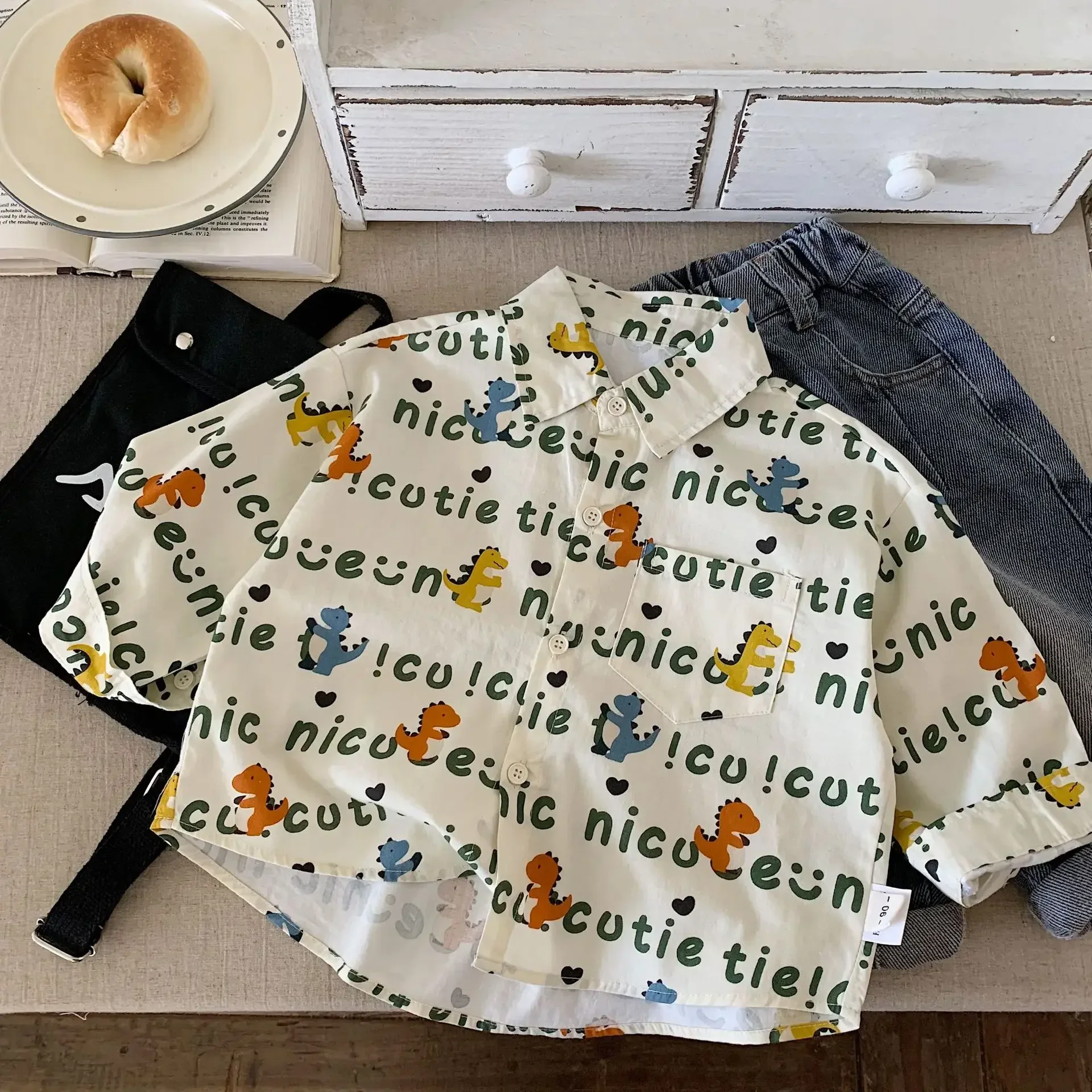 2-7Y Kids Clothes Letter Print Boys Shirts Long Sleeve Cartoon Dino Kids Tee Turn Down Collar Boys Outerwear