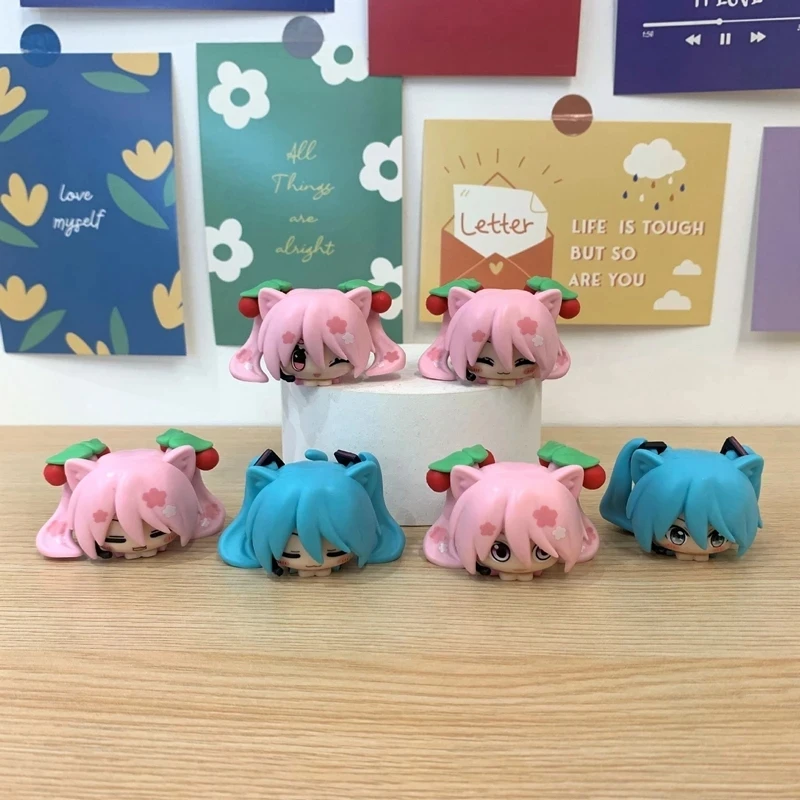 ฟิกเกอร์อะนิเมะ Hatsune Miku 6ชิ้นรุ่น Q น่ารักตุ๊กตาขยับแขนขาได้นอน Miku รูปไอดอลเสมือนจริงนักร้องรถยนต์/ห้องสะสมเครื่องประดับของเล่น