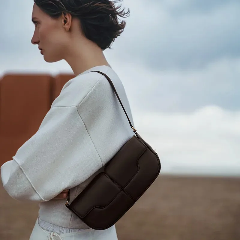 

Fashionable Luxury French Handbag, Asymmetric Off-Shoulder, Cowhide Leather Handbag, Casual French Handbag