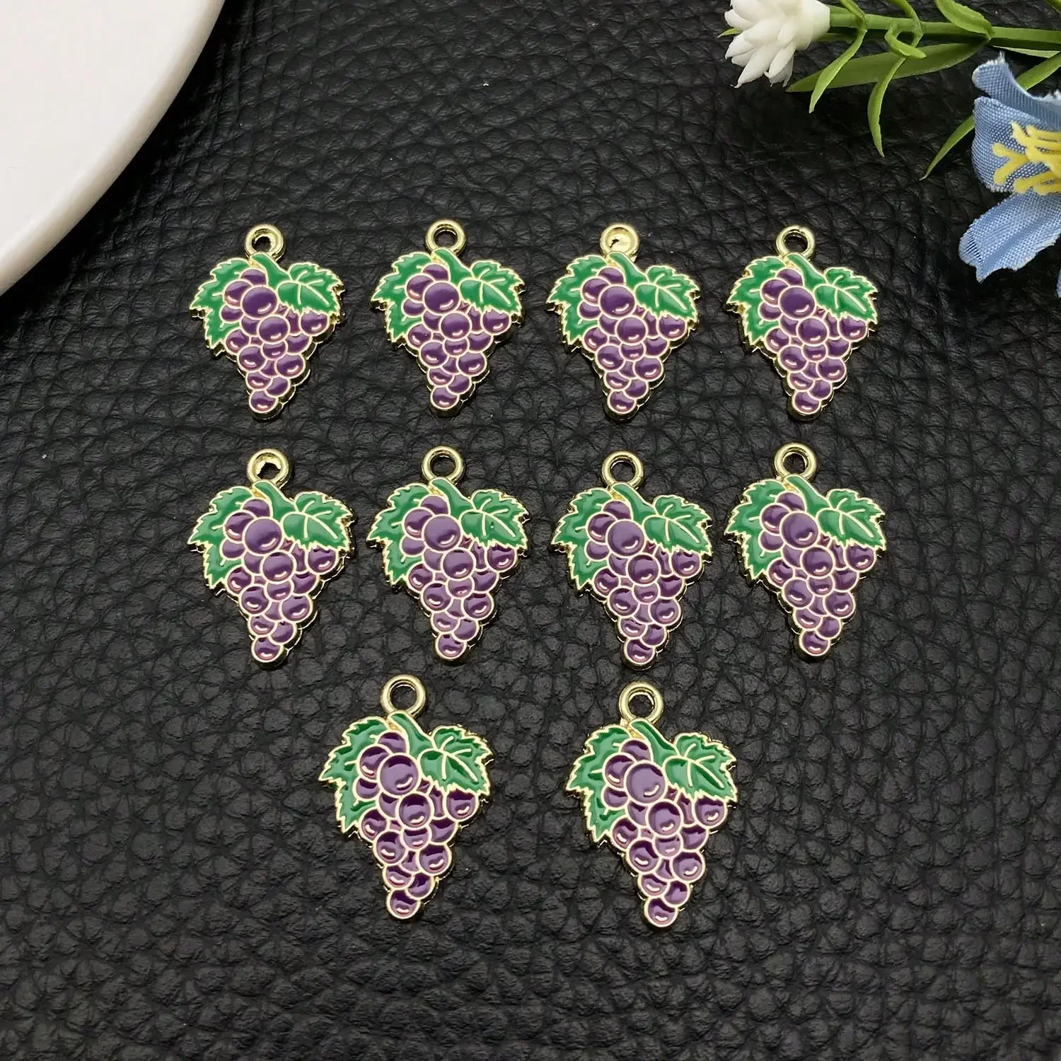 

10Pcs Fashion Enamel Charms Golden Plated Apple Pepper Grape Lemon Pendants for DIY Jewelry Making Necklaces Bracelets Earrings