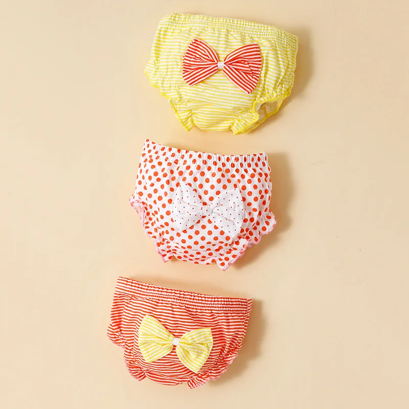 4 Pcs Random Patterns And Colors Of Summer Girl Baby Cotton Shorts With Fashionable And Comfortable Three-dimensional Bows