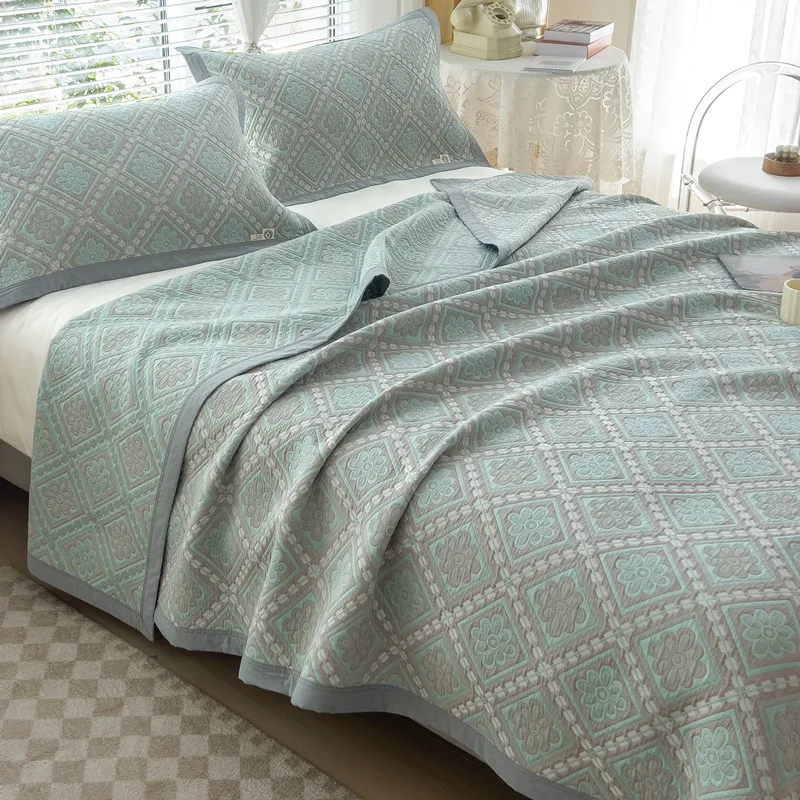 

Three layers, towel quilt, pure cotton, gauze, adult, summer, blanket, quilt.