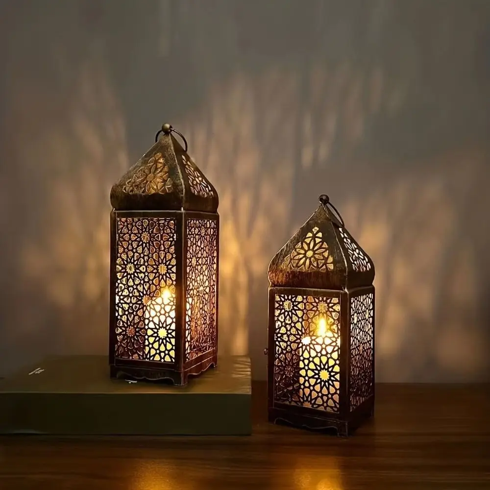 Metal Middle East Arab Wind Light Holder Vintage Old Style Moroccan Candle Holder Hollow Wind Lamp Candlestick Room