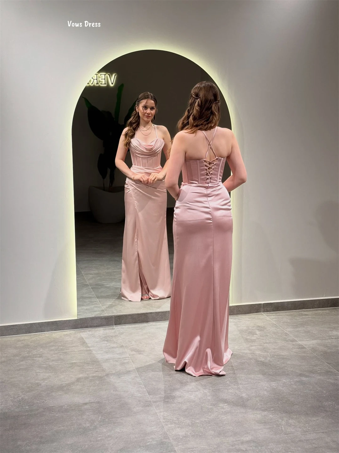 Vows Abiti da festa di lusso in tessuto di raso per occasioni speciali Abito da ballo Abito da ballo di lusso su misura 2025 Linea A Sling